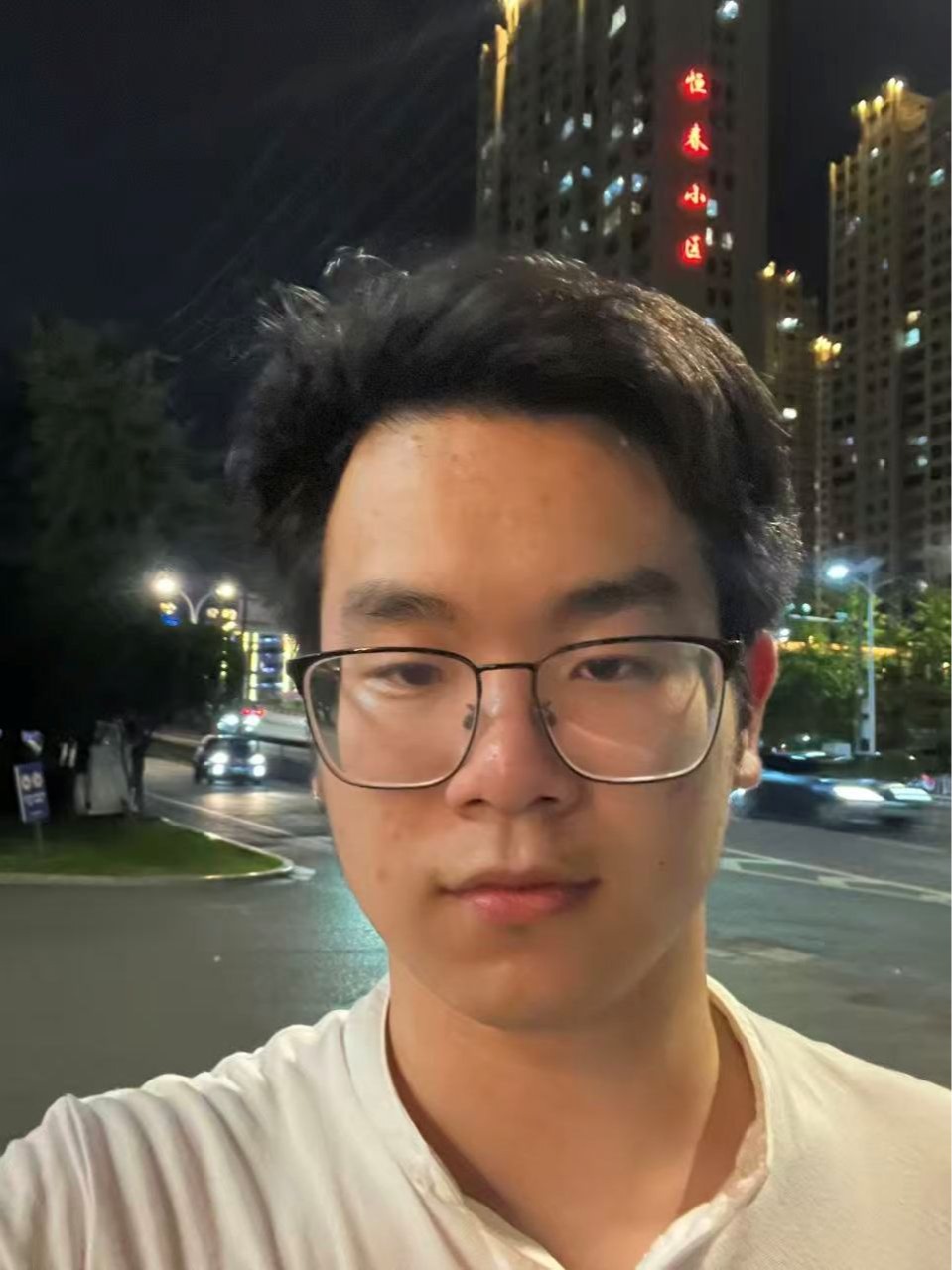 Zhang-Wei Wang（王彰炜）